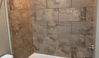 413-415 Hurst St, Angleton, TX 77515