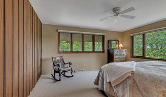 10604 Montgomery Ave NW, Annandale, MN 55302