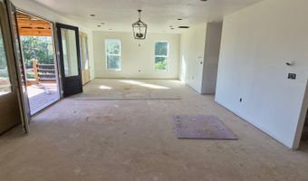 6601 April Bayou Dr, Biloxi, MS 39532