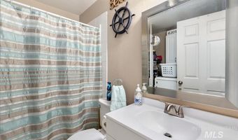10560 W Fox Ridge Dr, Boise, ID 83709