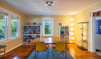 61 Hudson Ave, Athens, OH 45701