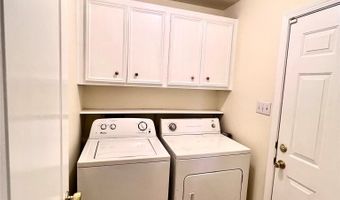 311 S Parkridge Dr, Benton, LA 71006