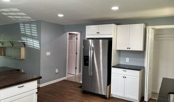 82 Bingham St, Bristol, CT 06010