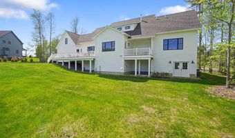 32 Colby Farm Rd, Chester, NH 03036