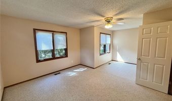 25 Elizabeth Dr, Bella Vista, AR 72715