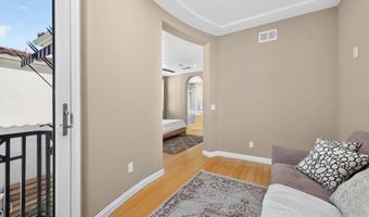 2985 Farragut Rd, San Diego, CA 92106