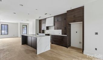 1539 Crystal Rd, Charlotte, NC 28205