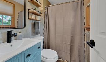 1028 Lexington Dr, Aliquippa, PA 15001