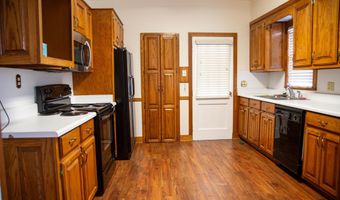 298 S Main St, Baxley, GA 31513