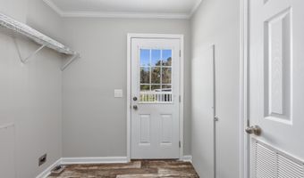 4233 Valley Forge Rd, Aynor, SC 29511