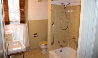 2 N Main St, Arcanum, OH 45304
