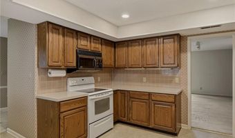 187 Spyglass Dr, Advance, NC 27006