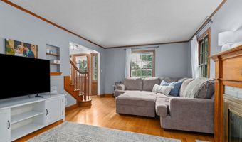 1521 S MEMORIAL Dr, Appleton, WI 54915