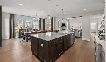 3762 Kinsley Blvd, Ann Arbor, MI 48105