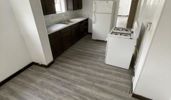 215 N MESA VERDE Ave, Aztec, NM 87410