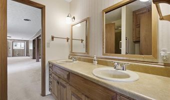 166 Lynch St SE, Acworth, GA 30101