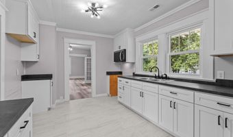 7105 Us-264 Alt, Bailey, NC 27807