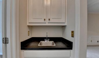 5970 Rachel Rdg, Peachtree Corners, GA 30092