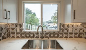 3362 Bellota Way, Los Angeles, CA 90027