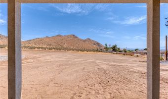 19707 Roanoke Rd, Apple Valley, CA 92307
