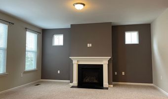 626 Edgewater Ridge Ct, Apex, NC 27523