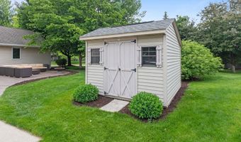 54 OPPORTUNITY Way, Appleton, WI 54915