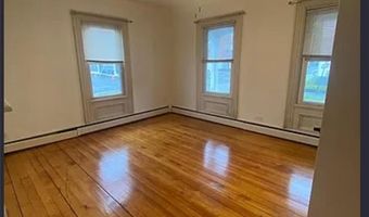 37 Lincoln Ave, Bristol, RI 02809