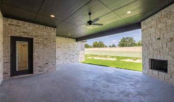 808 Dog Wood Rd, Weatherford, TX 76085