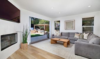 2610 Garden House Rd, Carlsbad, CA 92009