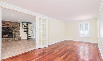 58 Dolphin Ave, Jamestown, RI 02835