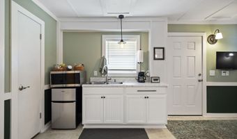 221 Estate Rd, Atkinson, NC 28421