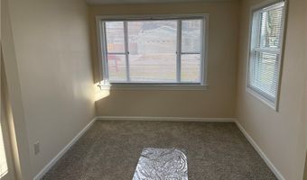 656 Hazelwood Dr, Vermilion, OH 44089