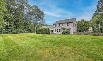130 Hope Hill Ter, Cranston, RI 02921