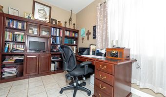 701 S Hill Ct, Biloxi, MS 39532