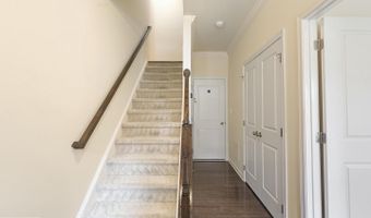 43008 PARIS GAP Sq, Ashburn, VA 20148