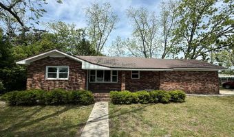 813 W 12th St, Alma, GA 31510