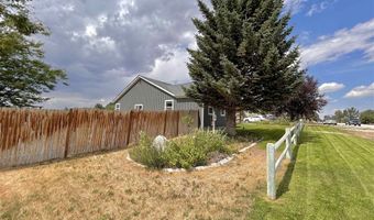 322 3rd St, Burlington, WY 82411