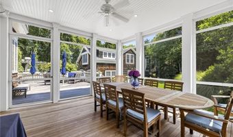14 Bay View Rd, Charlestown, RI 02813
