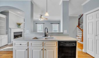 351 Whistler Park Ln, Macon, GA 31210