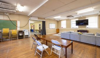 517 West St, Bristol, CT 06010