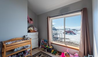 5 MARK Cir, Boulder, WY 82923