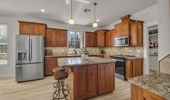 33389 S Coves Dr, Afton, OK 74331