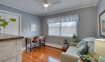 11 Hally Ln, Colchester, CT 06415