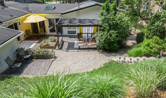 1402 Bardstown Trl, Ann Arbor, MI 48105