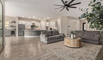 11807 W PARKWAY Ln, Avondale, AZ 85323