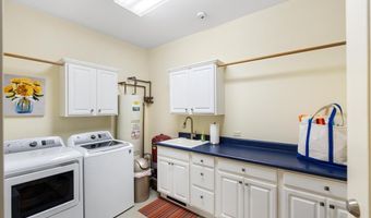 9093 Lake St, Alanson, MI 49706