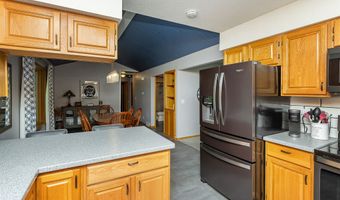502 5th Ave SW, Altoona, IA 50009