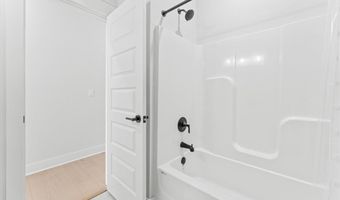 731 Dillon St, Bentonville, AR 72713