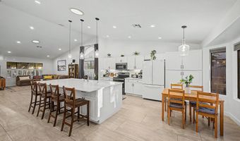3040 S ROSEMARY Dr, Chandler, AZ 85248