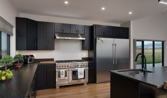 6111 Springhill Rd, Belgrade, MT 59714